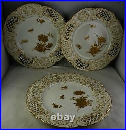 12 KPM Berlin German Gold Encrusted Reticulated Antique Porcelain Cabinet Plates