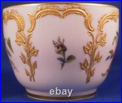 Antique KPM Berlin Porcelain Neuzierat Floral & Gold Sugar Dish Porzellan Dose