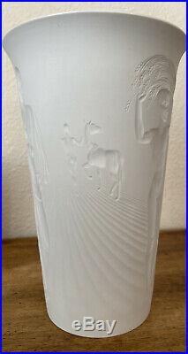 Antique KPM Berlin Porcelain Siegmund Schuetz Vase! Nudes! Harvest Cup