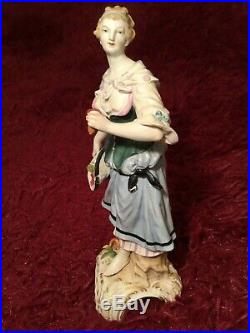 BEAUTIFUL ANTIQUE 19th c GERMAN KPM PORCELAIN FIGURINE OF A WOMAN WITH FRUITS 9