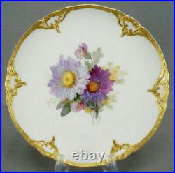 KPM Berlin Neuzierat Weichmalerei Purple Flowers & Gold 7 3/8 Inch Plate 1914-18