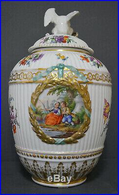 Spectacular Large 18th C Kpm Berlin Porcelain Vase Hand Painted Great Condition